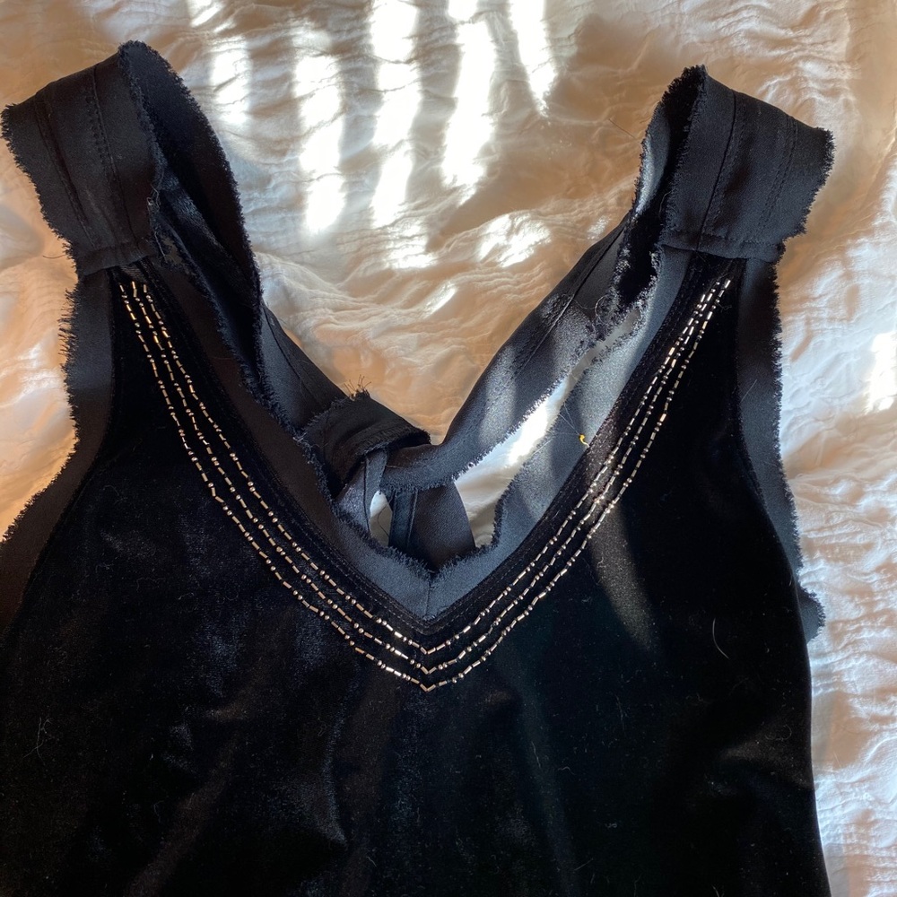 Elegant tank top!!!